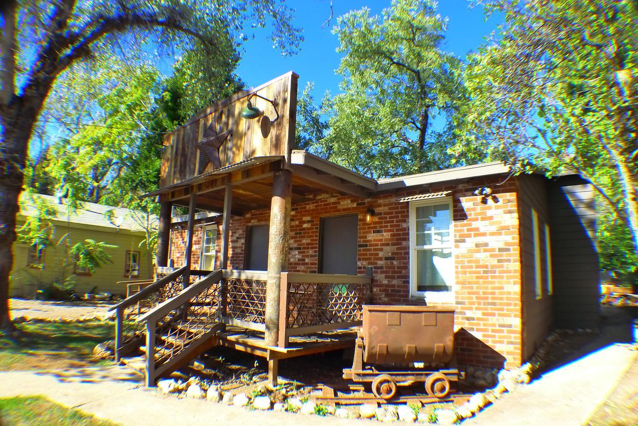 Foresthill Miner'S Campモーテル エクステリア 写真